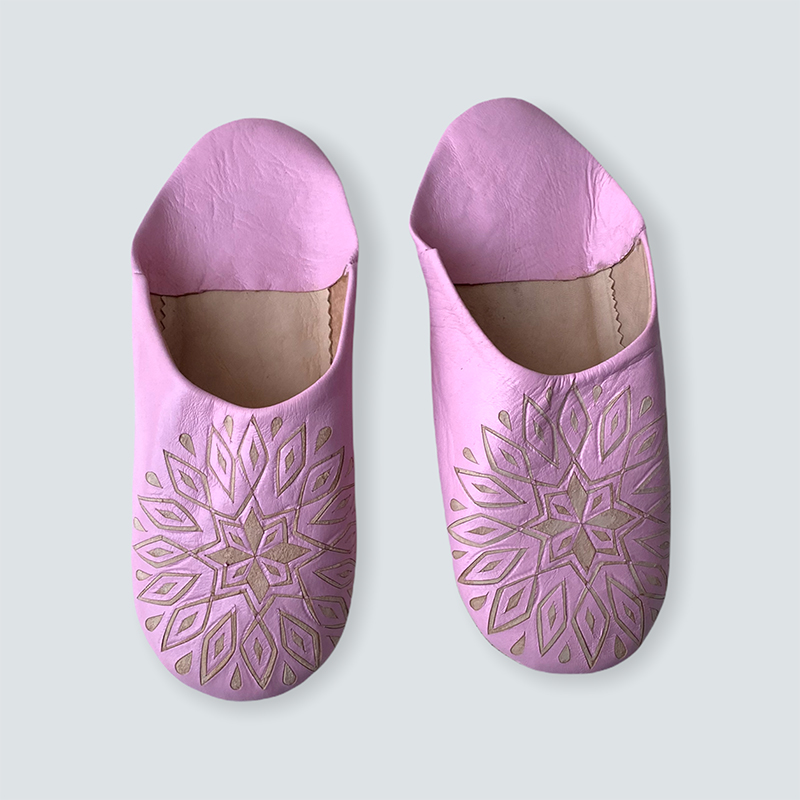 Lyserøde slippers med mønster