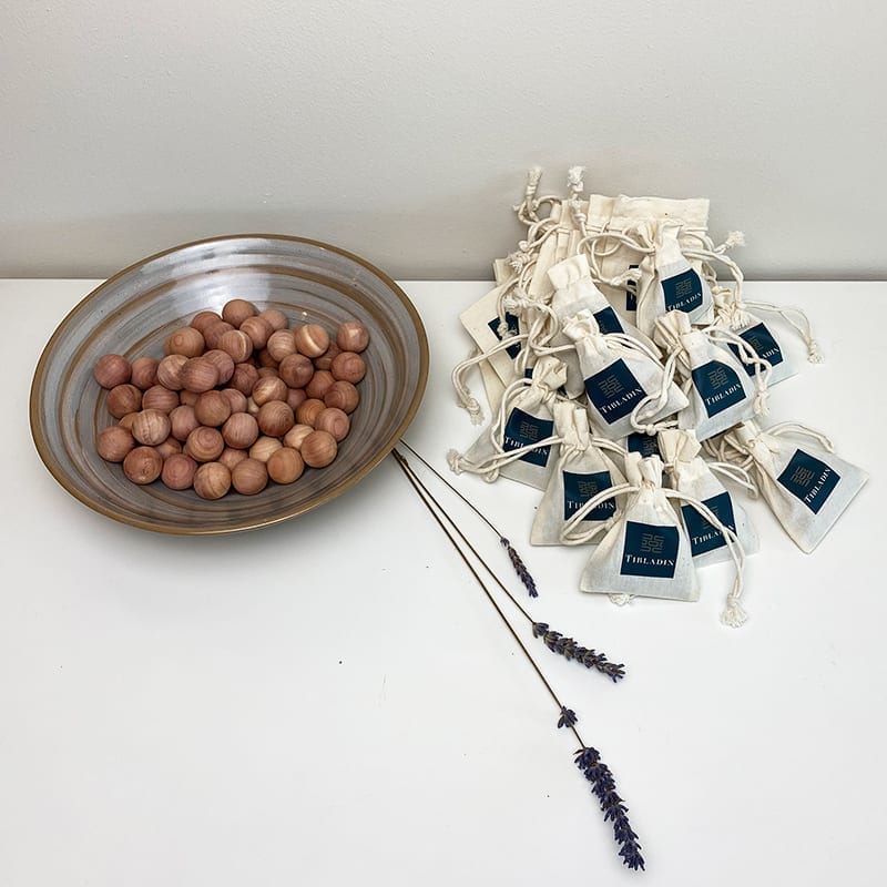 Fjer vægdekoration Juju hat - lysebrun og hvid - Billede 2